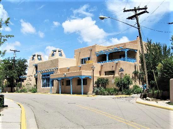 טאוס Casa Benavides Inn מראה חיצוני תמונה
