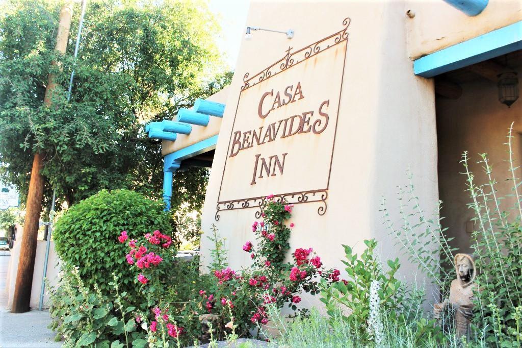 טאוס Casa Benavides Inn מראה חיצוני תמונה
